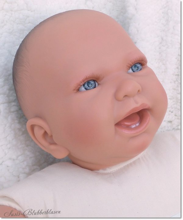 Babypuppe Henry mit Zähnchen, 52 cm Stoffkörper